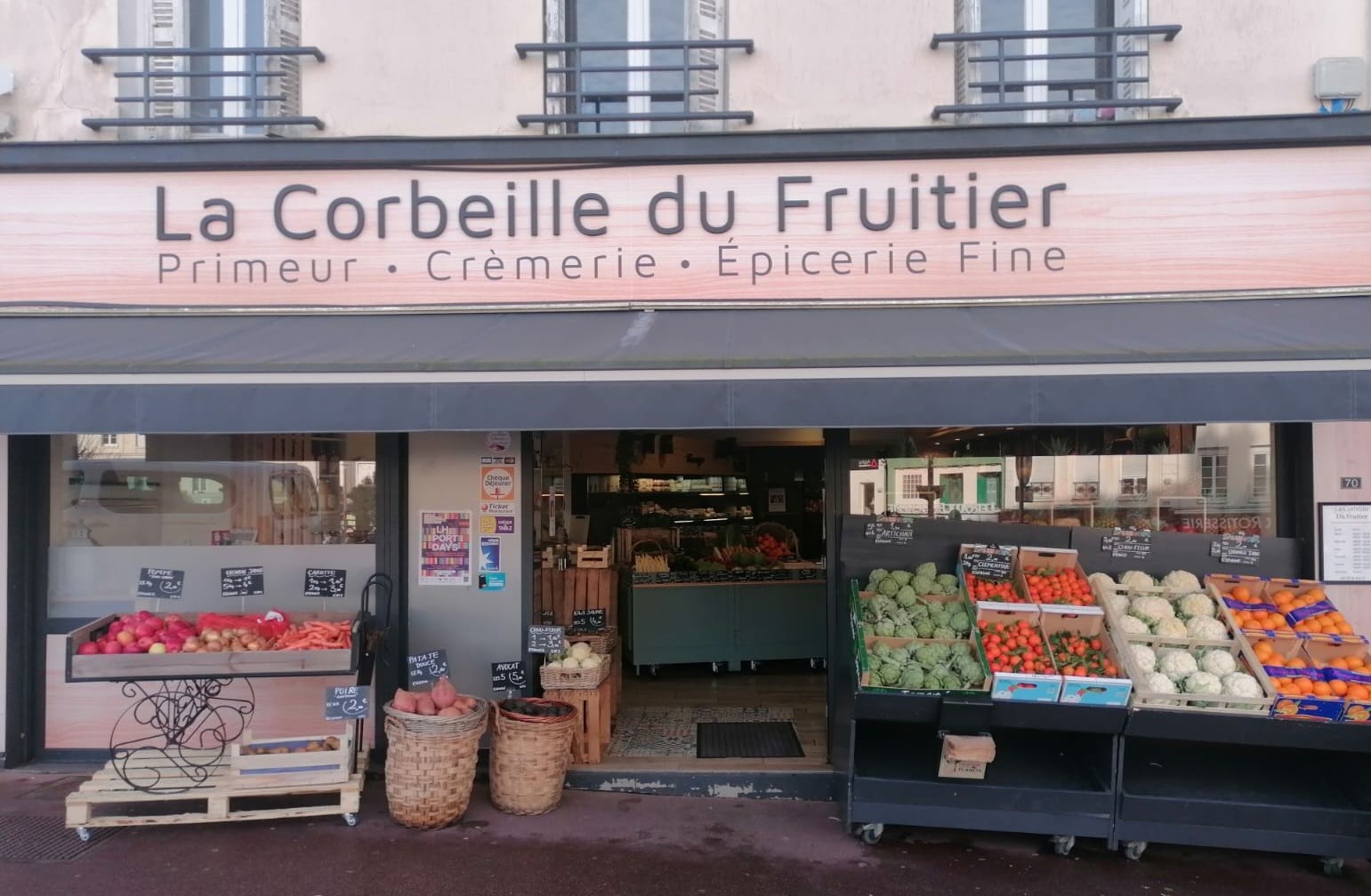 elfbar nachfüll pod läuft aus magasin cigarette électronique ouvert le dimanche Lorient